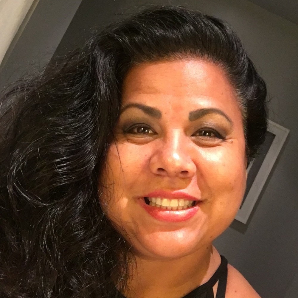 Meet your Posher, Yolanda